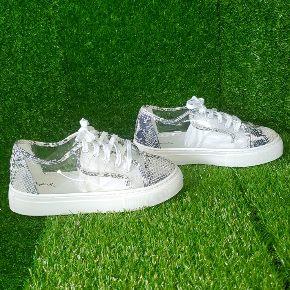 New- Never Worn- Qupid Biscuit Toe, Clear, White, & Snakeskin 9M Casual Shoe